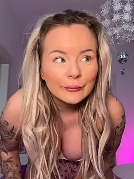 Shorty Holly online show from April 15, 2026, 5:58 am