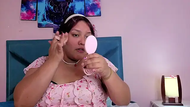 Snapshot of AleSweet_1 chatting on April 26, 2026, 6:49 pm AleSweet 1 online show from April 26, 2026, 6:49 pm