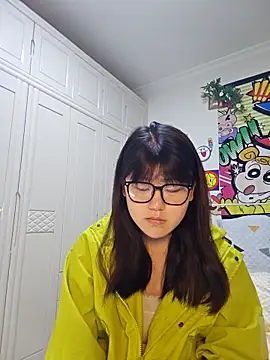 mianmian-666 online show from April 16, 2026, 4:13 am