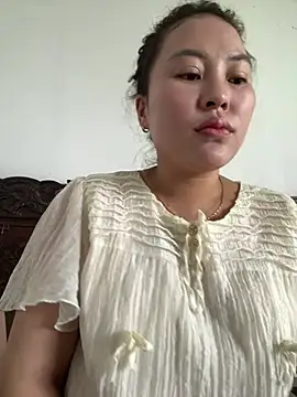 Lina-Naughty online show from May 10, 2026, 5:34 am