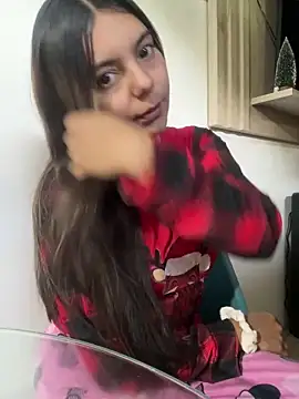 SOFIA BRIZZ online show from May 12, 2026, 12:57 pm