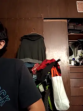 xlfxman online show from April 20, 2026, 7:04 pm