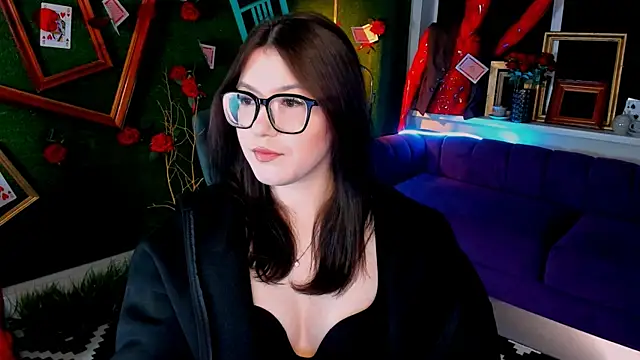 JennyGibson online show from June 25, 2026, 5:07 am