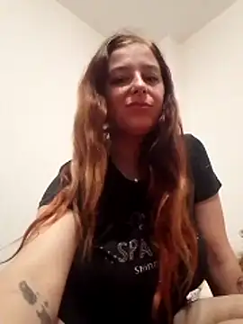 Snapshot of EmmaWillow chatting on May 14, 2026, 1:51 pm EmmaWillow online show from May 14, 2026, 1:51 pm