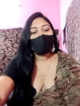 Snapshot of Pinki-girl chatting on April 7, 2026, 5:52 am Pinki-girl online show from April 7, 2026, 5:52 am