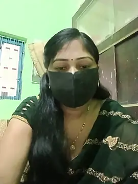 Snapshot of Pinki-girl chatting on June 7, 2026, 5:11 am Pinki-girl online show from June 7, 2026, 5:11 am