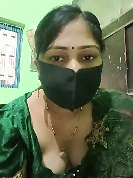 Snapshot of Pinki-girl chatting on June 15, 2026, 5:20 am Pinki-girl online show from June 15, 2026, 5:20 am