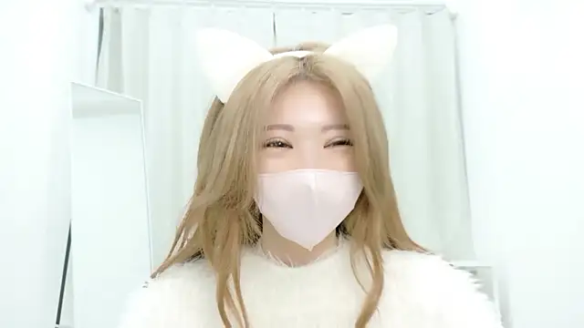 Snapshot of kimimarochan_v chatting on April 1, 2026, 2:14 pm kimimarochan v online show from April 1, 2026, 2:14 pm