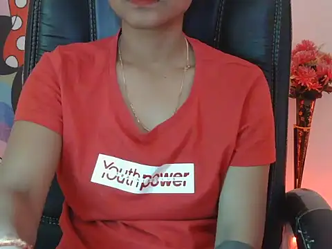 Snapshot of pari_darling chatting on April 16, 2026, 2:23 am pari darling online show from April 16, 2026, 2:23 am