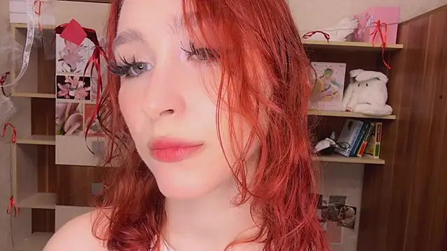 Snapshot of CindyHouse chatting on April 10, 2026, 7:51 pm CindyHouse online show from April 10, 2026, 7:51 pm