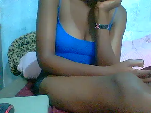 Snapshot of luba05 chatting on April 13, 2026, 3:28 pm luba05 online show from April 13, 2026, 3:28 pm