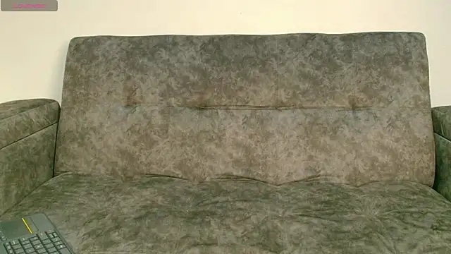 Snapshot of Enzo_Vitale_ chatting on April 6, 2026, 11:33 am Enzo Vitale online show from April 6, 2026, 11:33 am