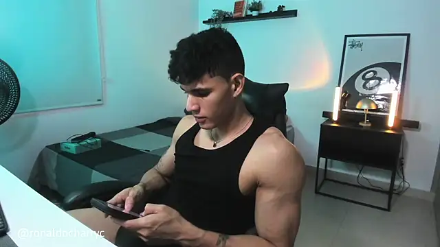 Snapshot of Massimo_Rinaldi chatting on July 10, 2026, 3:58 pm Massimo Rinaldi online show from July 10, 2026, 3:58 pm