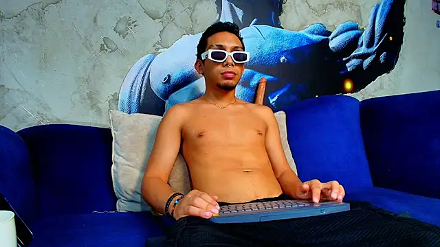 Snapshot of enzo_soto chatting on April 11, 2026, 11:09 pm enzo soto online show from April 11, 2026, 11:09 pm