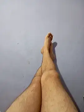 thhand online show from April 8, 2026, 3:34 pm