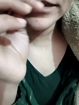 zoya khan 786786 online show from April 2, 2026, 10:13 am