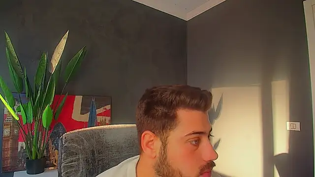 Snapshot of DaxGreer chatting on May 7, 2026, 4:18 am DaxGreer online show from May 7, 2026, 4:18 am