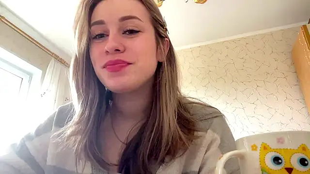 SpringSummers online show from April 8, 2026, 8:14 am