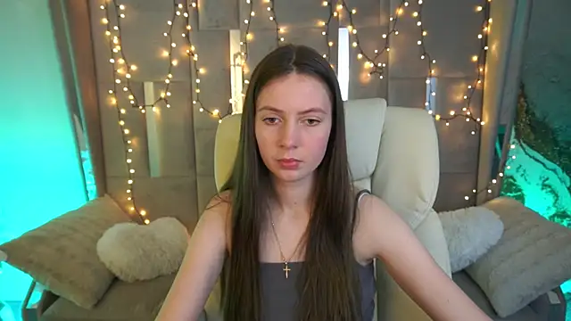 BabyLumi online show from May 4, 2026, 1:51 pm