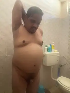 Snapshot of Amit_sa chatting on June 4, 2026, 5:02 am Amit sa online show from June 4, 2026, 5:02 am