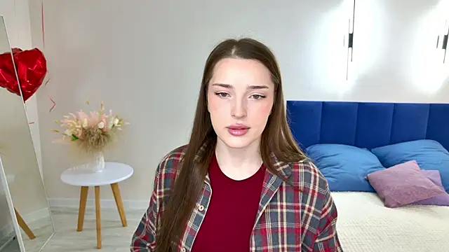 Snapshot of Eva_Saylor chatting on April 14, 2026, 12:11 pm Eva Saylor online show from April 14, 2026, 12:11 pm
