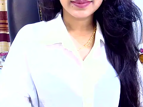 Snapshot of Noor_Zarin chatting on May 26, 2026, 6:42 am Noor Zarin online show from May 26, 2026, 6:42 am