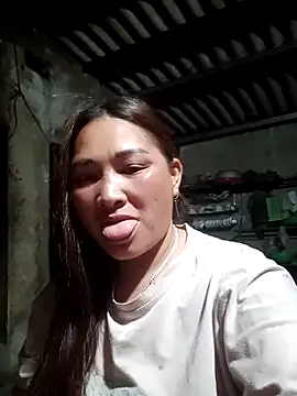 MayLoveAngel online show from May 7, 2026, 1:16 pm