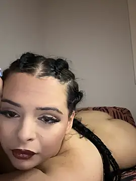MiaKittyx0 online show from July 18, 2026, 11:08 pm