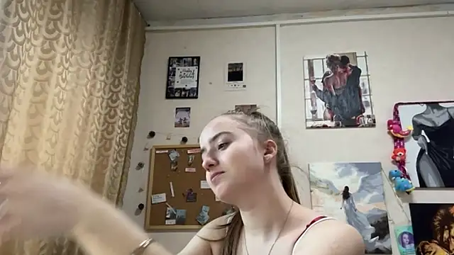 Snapshot of SabinaHaggen chatting on April 23, 2026, 3:58 pm SabinaHaggen online show from April 23, 2026, 3:58 pm