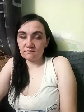Snapshot of AlissaSecret chatting on April 3, 2026, 5:55 pm AlissaSecret online show from April 3, 2026, 5:55 pm