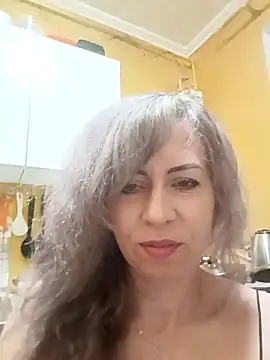 Snapshot of TaynaSecret chatting on April 17, 2026, 9:07 pm TaynaSecret online show from April 17, 2026, 9:07 pm