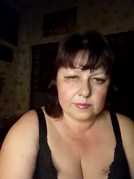 AuroKaria online show from April 19, 2026, 12:37 pm