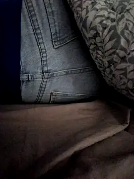 Snapshot of francochev273 chatting on April 2, 2026, 6:38 pm francochev273 online show from April 2, 2026, 6:38 pm