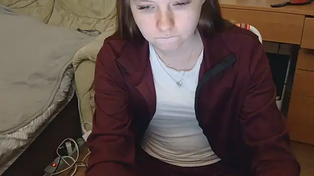 Snapshot of JessicaHolland1 chatting on May 5, 2026, 7:55 pm JessicaHolland1 online show from May 5, 2026, 7:55 pm