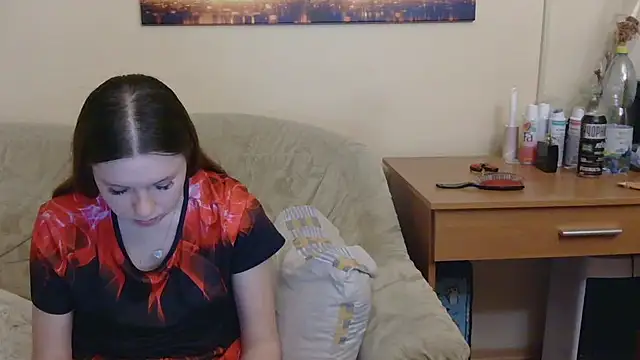 Snapshot of JessicaHolland1 chatting on May 6, 2026, 5:51 pm JessicaHolland1 online show from May 6, 2026, 5:51 pm