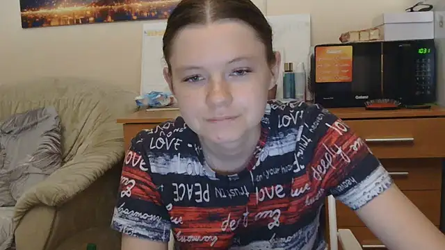 Snapshot of JessicaHolland1 chatting on June 24, 2026, 6:51 pm JessicaHolland1 online show from June 24, 2026, 6:51 pm