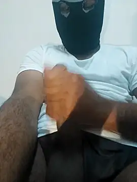 Snapshot of hamy_90 chatting on April 10, 2026, 12:32 pm hamy 90 online show from April 10, 2026, 12:32 pm