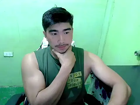 Snapshot of Hunkfireman chatting on July 15, 2026, 11:43 pm Hunkfireman online show from July 15, 2026, 11:43 pm