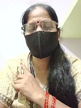 Snapshot of SEEMA_012 chatting on June 21, 2026, 5:54 am SEEMA 012 online show from June 21, 2026, 5:54 am