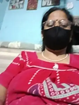 Snapshot of SEEMA_012 chatting on June 25, 2026, 6:12 pm SEEMA 012 online show from June 25, 2026, 6:12 pm
