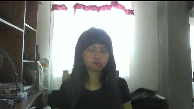 Snapshot of BethelScholnick chatting on April 8, 2026, 8:25 am BethelScholnick online show from April 8, 2026, 8:25 am