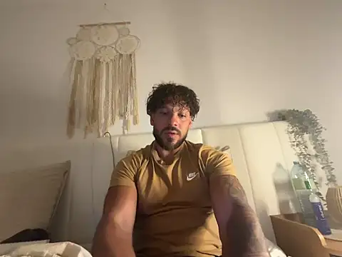 G970NE34 online show from April 15, 2026, 7:32 pm