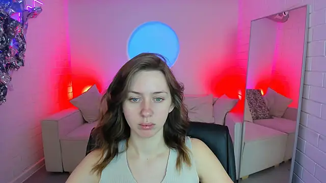 MeganClapp online show from May 8, 2026, 5:13 am