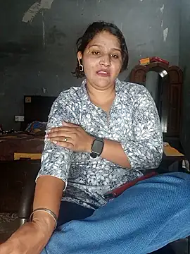 Snapshot of Riyashrma001 chatting on April 24, 2026, 3:03 pm Riyashrma001 online show from April 24, 2026, 3:03 pm