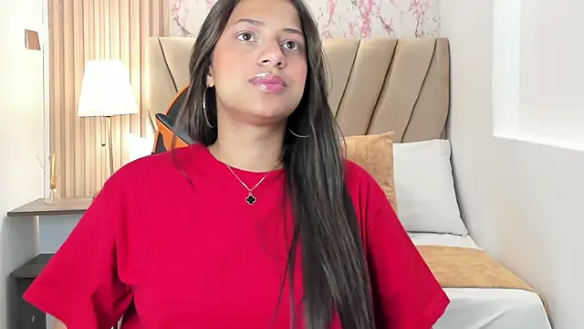Atiena  online show from April 8, 2026, 4:51 pm