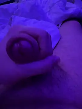 ptitcoquin9087 online show from April 8, 2026, 9:31 am