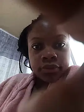 BabeShanty08 online show from May 7, 2026, 11:15 am