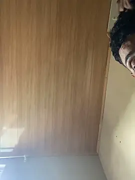 casalcapixaba28 online show from April 3, 2026, 7:34 pm