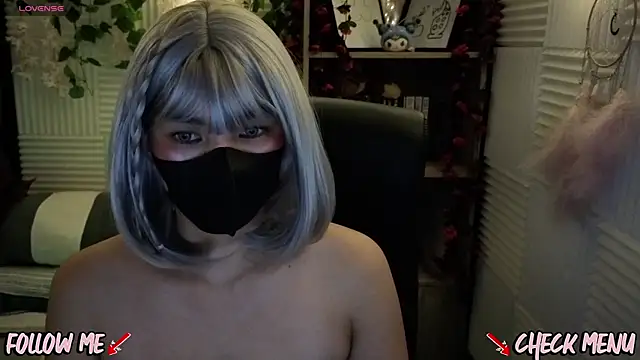 GoddessCallista online show from July 15, 2026, 1:49 pm