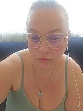 Blondibaby online show from May 24, 2026, 8:30 am